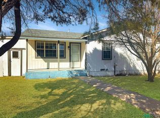 910 W Harrison Ave, Lovington, NM 88260