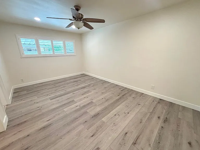 19713 Ray Cir — Photo 9
