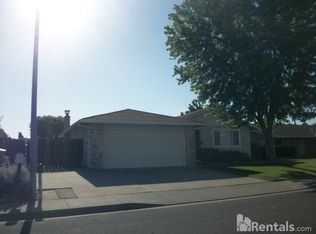 117 Carlton Ave, Vacaville, CA