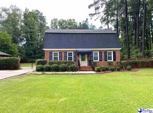 822 Virginia Ln, Dillon, SC 29536