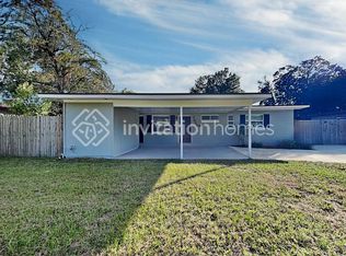 7628 Elvia Dr, Jacksonville, FL 32211