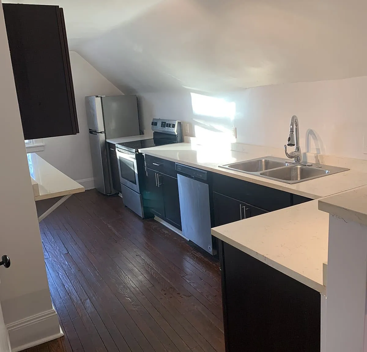Studio, 550 sqft, $655 — Photo 1