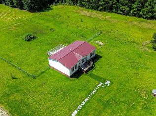 92 Wayland Dr, Saint Pauls, NC 28384