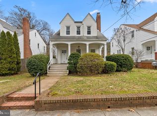 4623 44th St NW, Washington, DC 20016