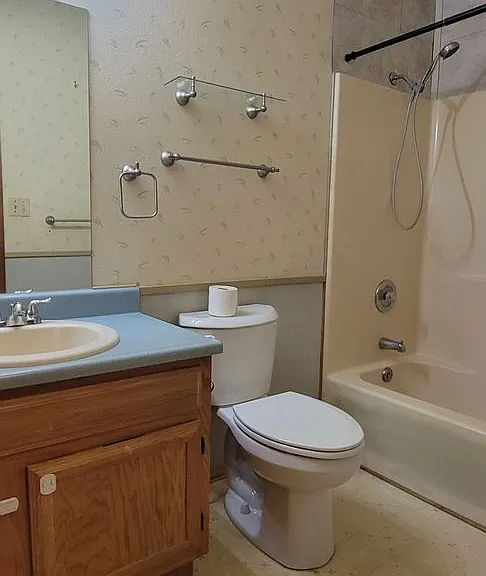 1003 Apple Ln — Photo 24