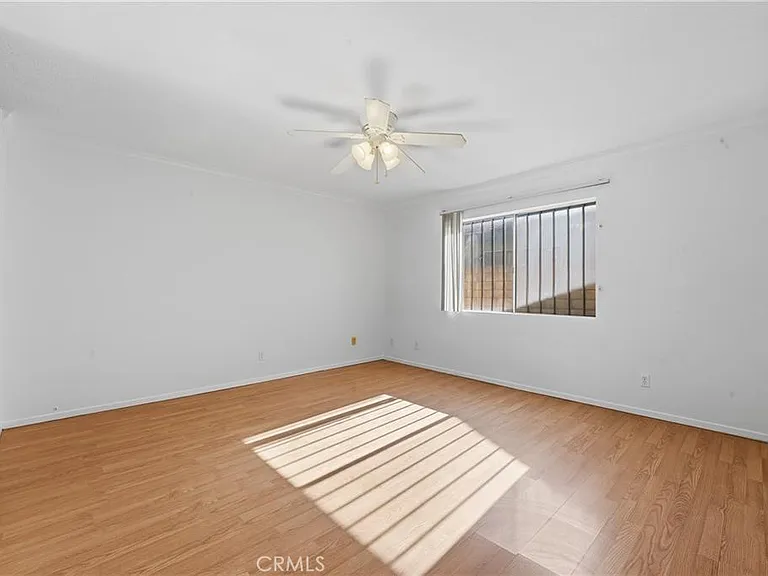 937 N Greenpark Ave — Photo 19