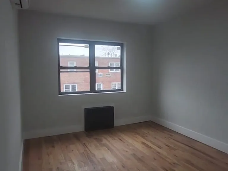 1424 E 102nd St #2B — Photo 11