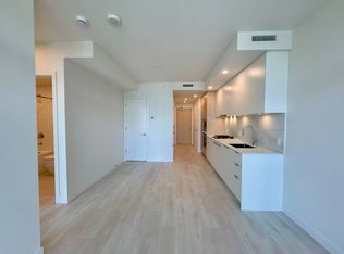 537 Cottonwood Ave #2904, Coquitlam, BC V3J 0S4