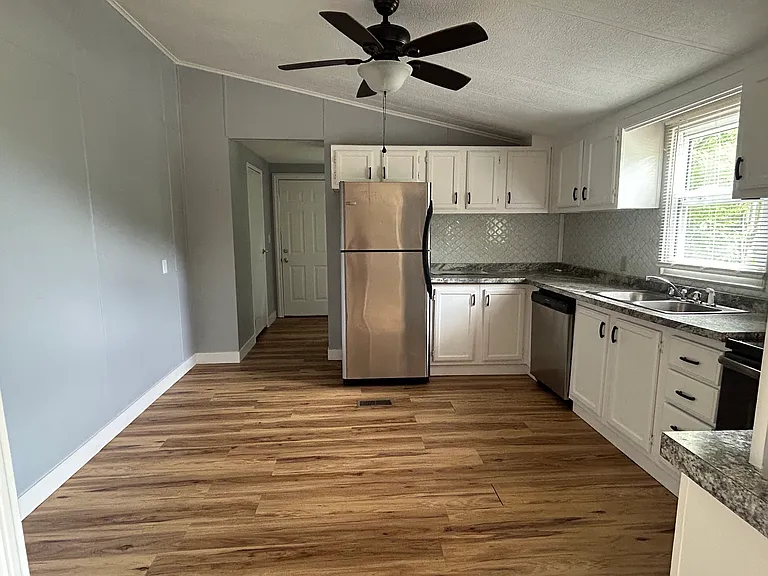 Little Elk Rd — Photo 4