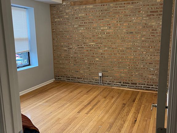 5th image of 5124 S Dorchester Ave #0