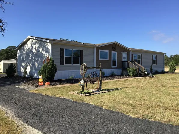 10771 Mail Route Rd, Normangee, TX 77871