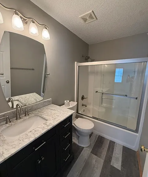 Upstairs Bathroom
