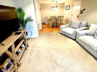 805 Franklin Crossing Rd UNIT 5, Franklin, MA 02038