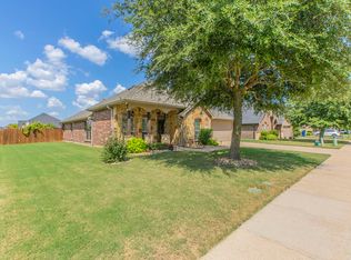 125 Sumac Dr, Waxahachie, TX