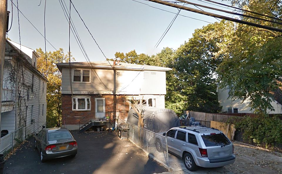 1st image of 20 Sedgwick Ave #1