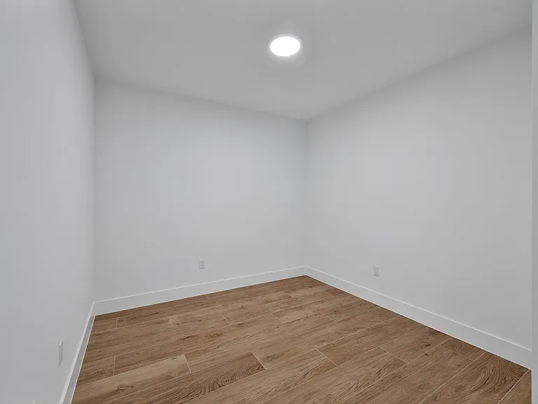 3034 Oak Ave #503 — Photo 11
