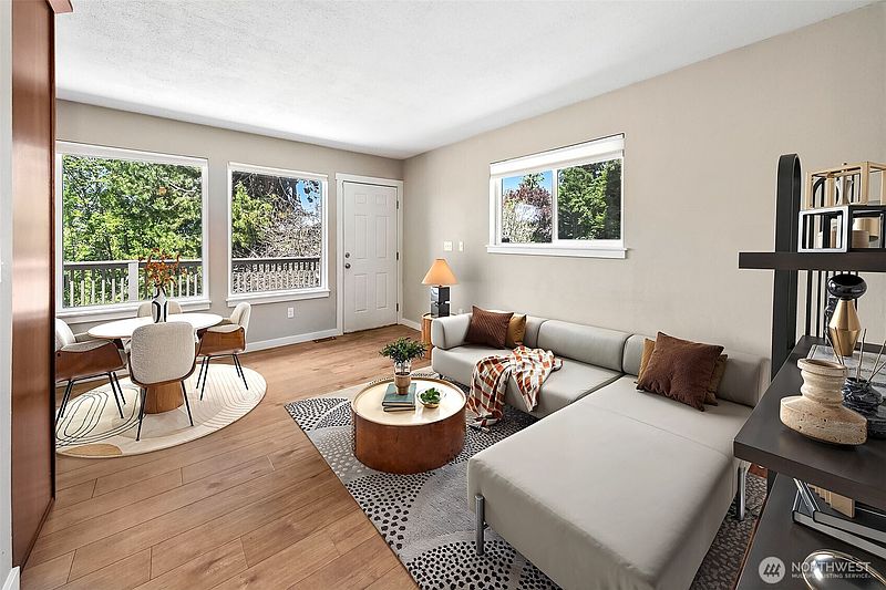 2nd image of 27917 10th Avenue S #2