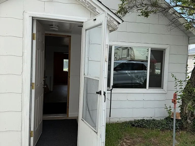 90 1/2 N Quaw Blvd — Photo 13