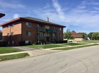 2140 Lilac Ln APT G4, Aurora, IL 60506