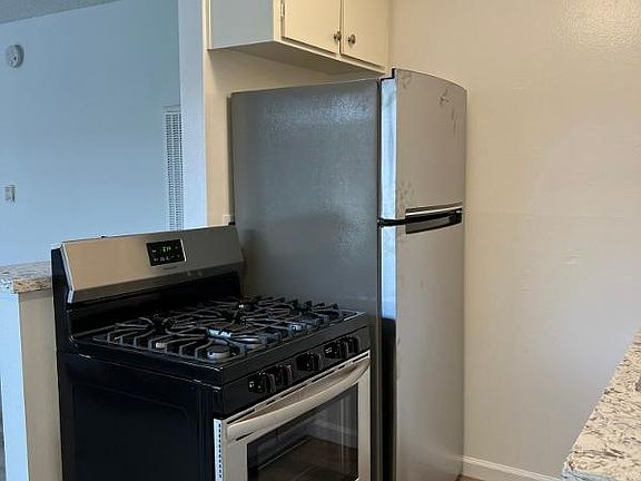 5th image of 12309 Culver Blvd APT 2