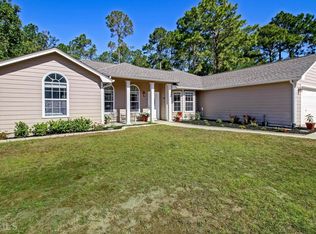 212 Lake Forest Dr, Kingsland, GA 31548