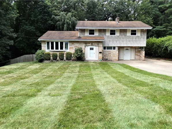 206 Coventry Rd, Marietta, OH 45750