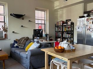 501 S 5th St APT 2R, Philadelphia, PA 19147