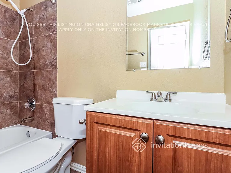 8115 Colwick Ln — Photo 20
