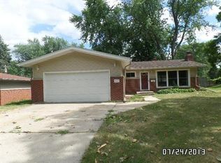 1416 Notre Dame Rd, Rockford, IL 61103
