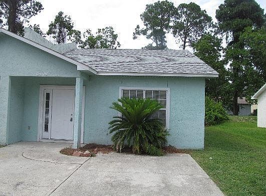 Unit is on right side of duplex