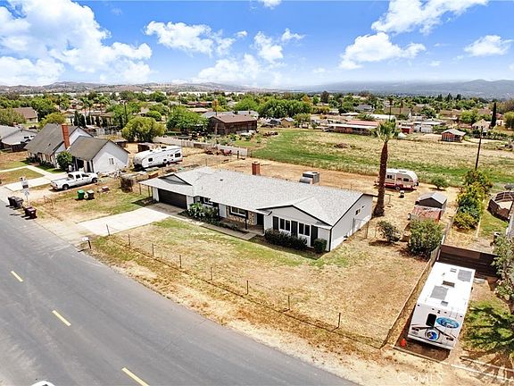 2nd image of 3100 Kips Korner Rd