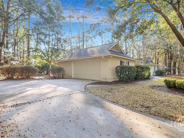 1 Kelsall Ln #1 — Photo 3