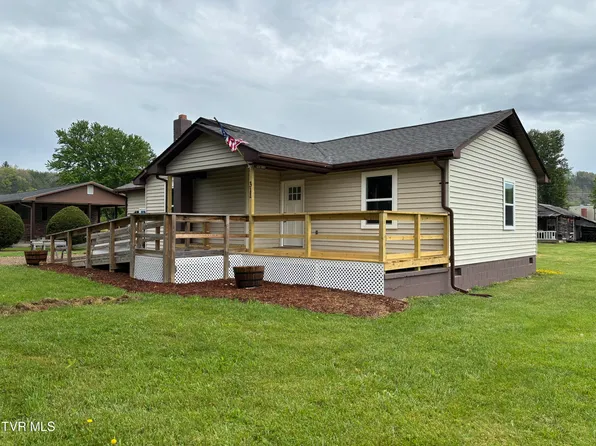 311 Collins Dr, Mountain City, TN 37683