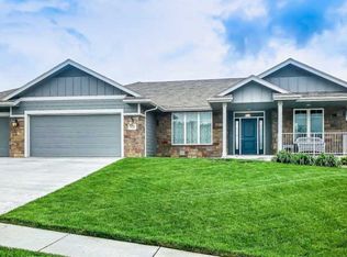 6212 SW 48th Ln, Topeka, KS 66610