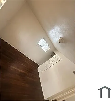 3 bed, $1,300 — Photo 4