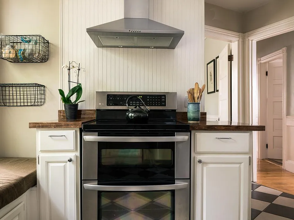 DOUBLE OVEN