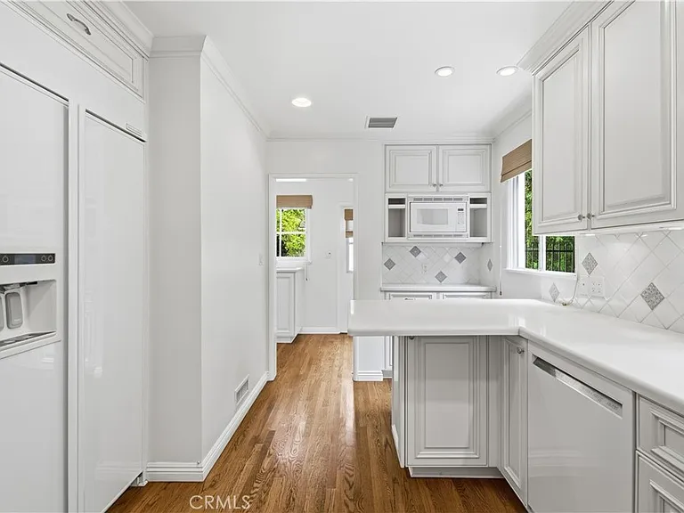 1536 Bradbury Rd — Photo 15