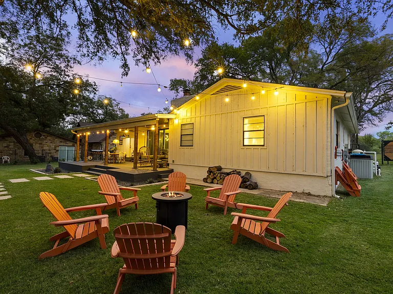 Pecan Creek Dr — Photo 4