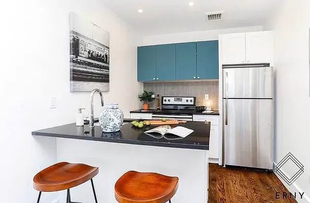 Rented by ERNY LLC | media 2