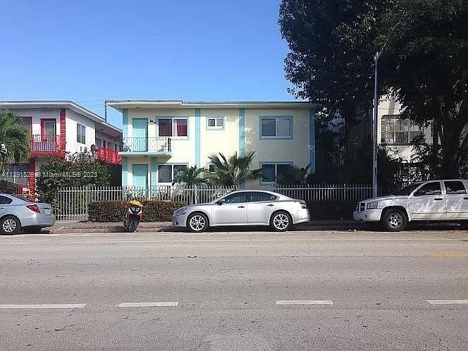1st image of 1135 Euclid Ave APT 6