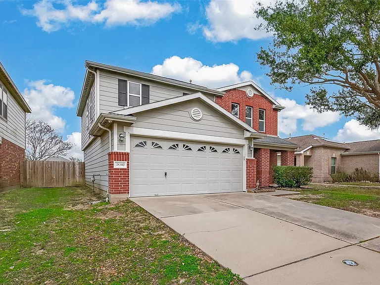 18302 Walden Gate Ln — Photo 2