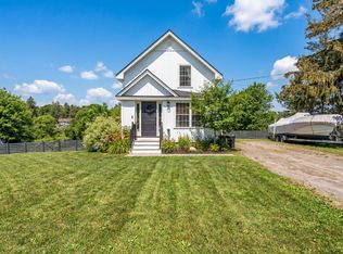 32 Northern Ave, Hampden, ME 04444