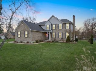 4141 James Dr, Cincinnati, OH 45245