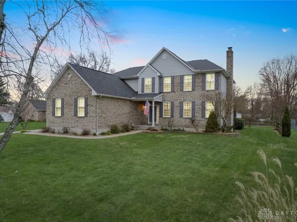 4141 James Dr, Cincinnati, OH 45245