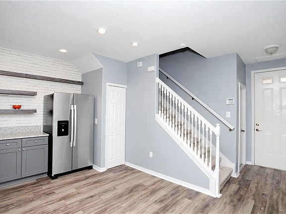4th image of 6034 Parkside Meadow Dr