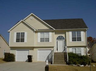 9022 Highland Pass, Fairburn, GA 30213