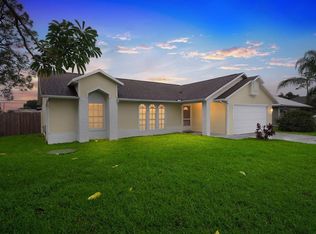 1866 SW Day St, Port Saint Lucie, FL 34953