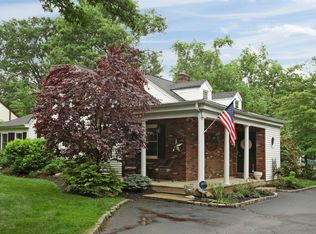 3 Sunset Ave, Edison, NJ 08820