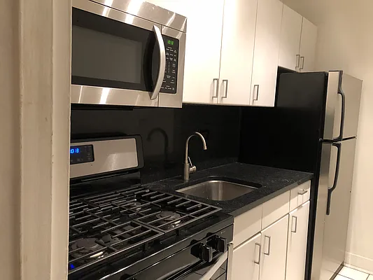 Rented by Compass | media 8