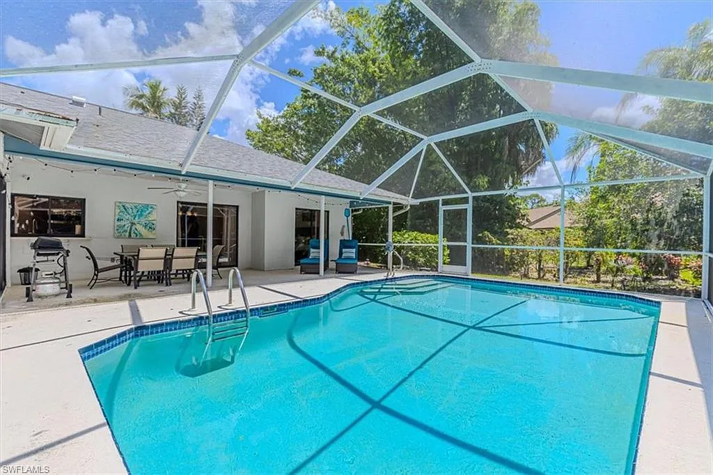 3 bed, 2.0 bath, 1588 sqft, $5,500 — Photo 2